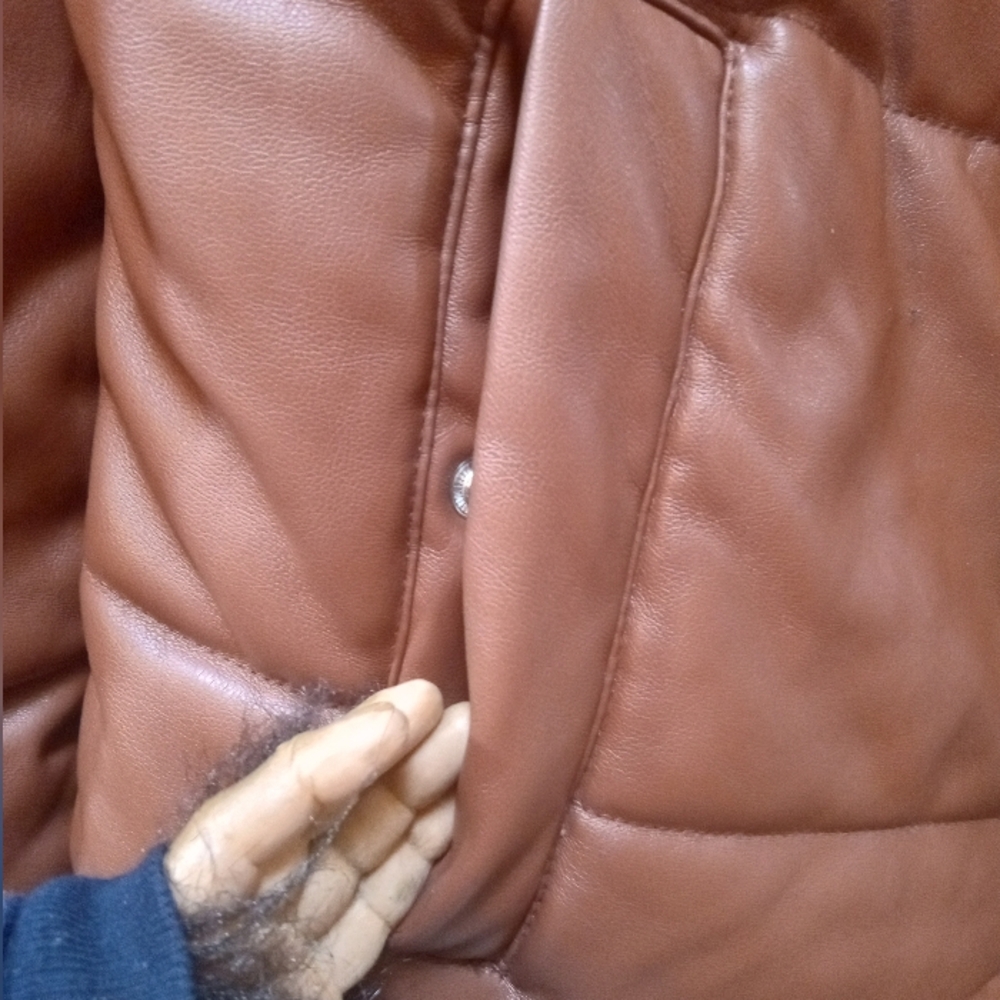 Snobbish Collection Coat - Picture 3 of 5